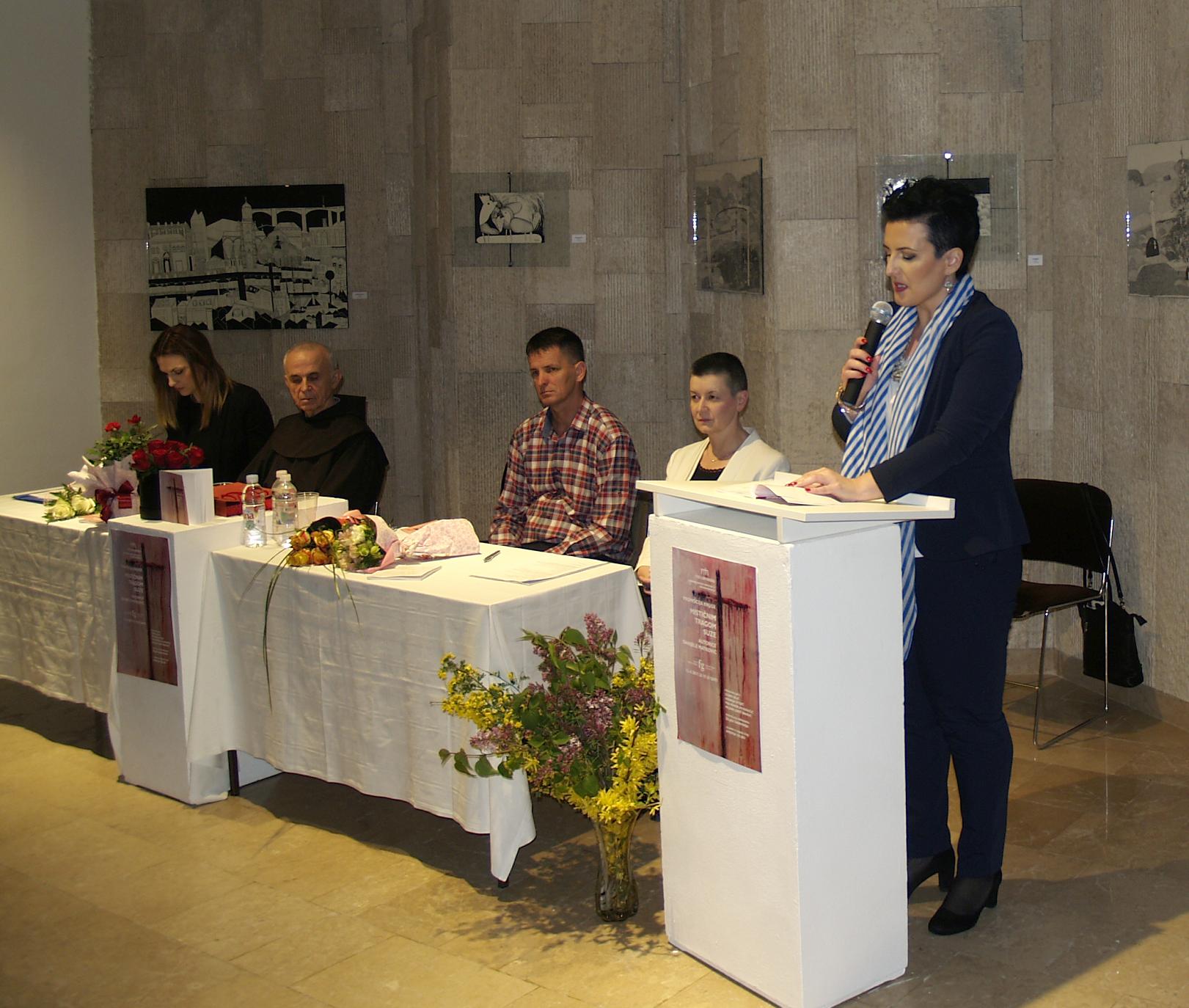 Sanijela Matković Mističnim tragom suze